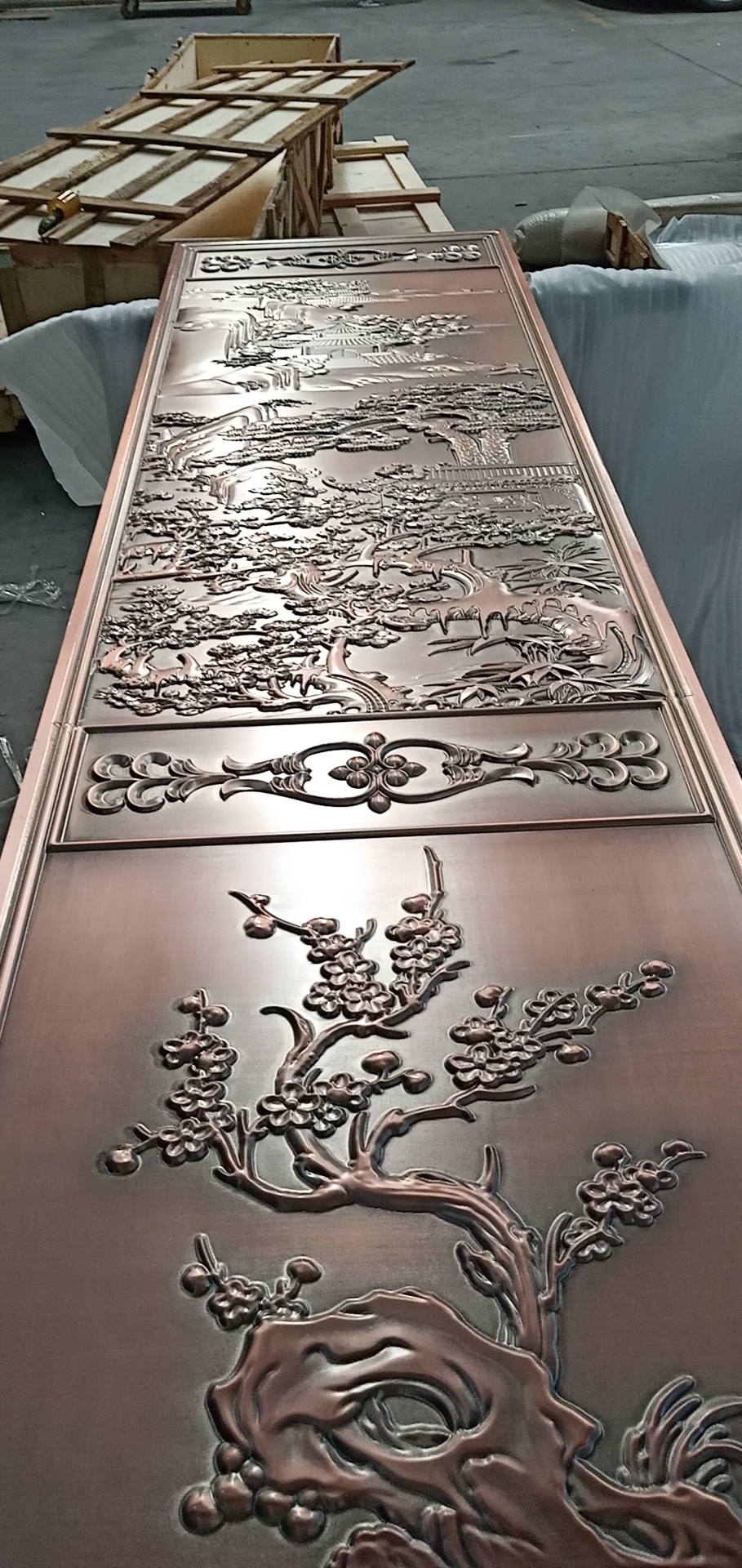 红古铜色铝板浮雕壁画